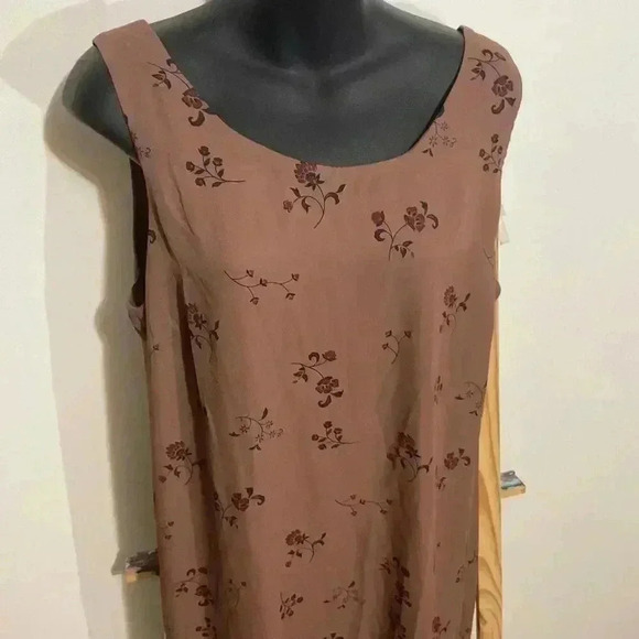 I.C.I Women’s brown floral lightly lined maxi dress   Size medium - Picture 4 of 8